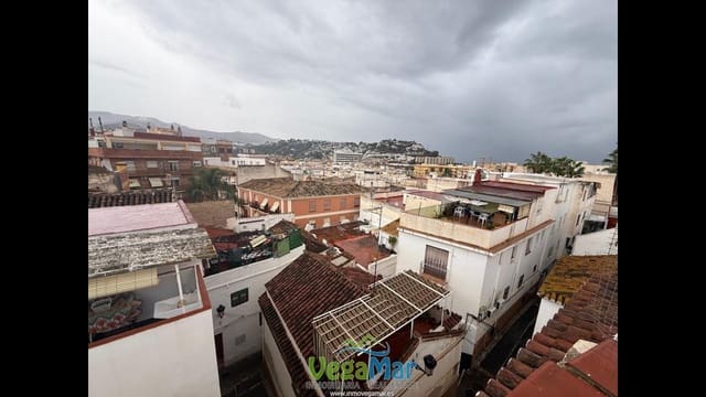 7 sypialnia Willa na sprzedaż w Almuñécar - 265 000 € (Ref: 6632215)