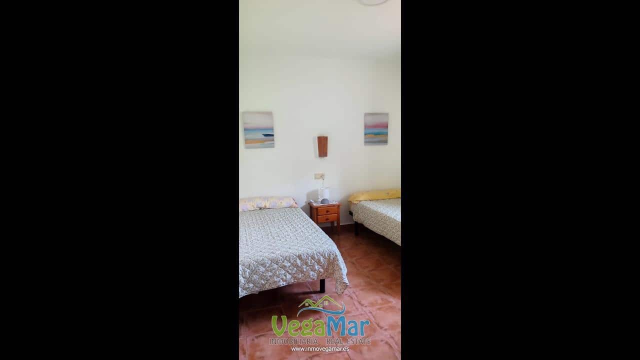 2 bedroom Villa for rent in Almunecar with pool - € 800 (Ref: 7297080)