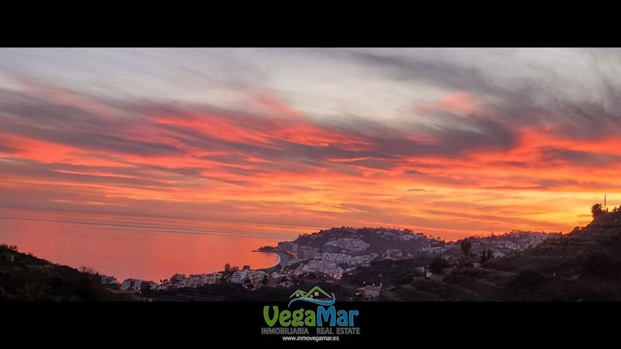 2 bedroom Villa for rent in Almunecar with pool - € 800 (Ref: 7297080)