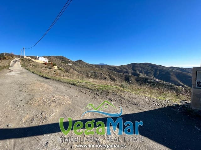 Grunde uden byggetilladelser til salg i Almuñécar - € 70.000 (Ref: 7331102)