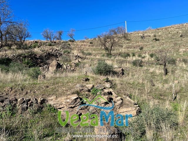 Grunde uden byggetilladelser til salg i Almuñécar - € 70.000 (Ref: 7331102)