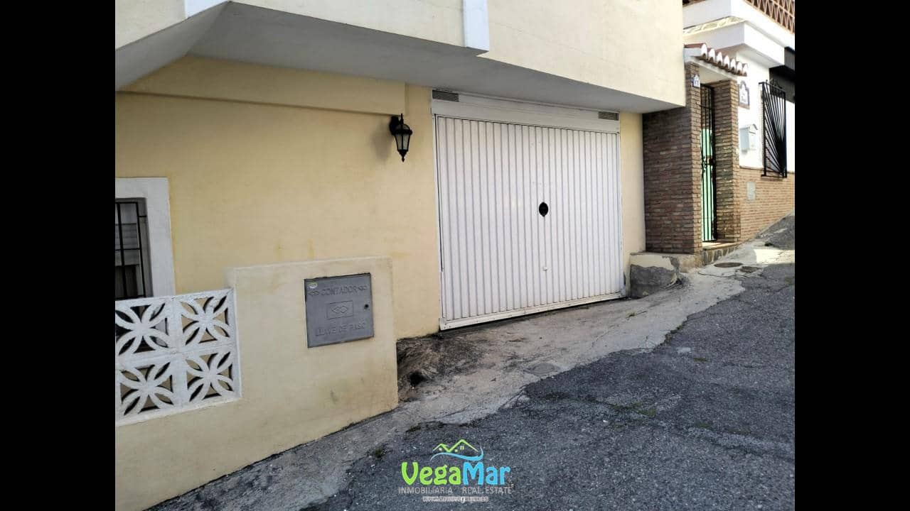 3 bedroom Villa for sale in Almunecar with garage - € 285,000 (Ref: 7493915)