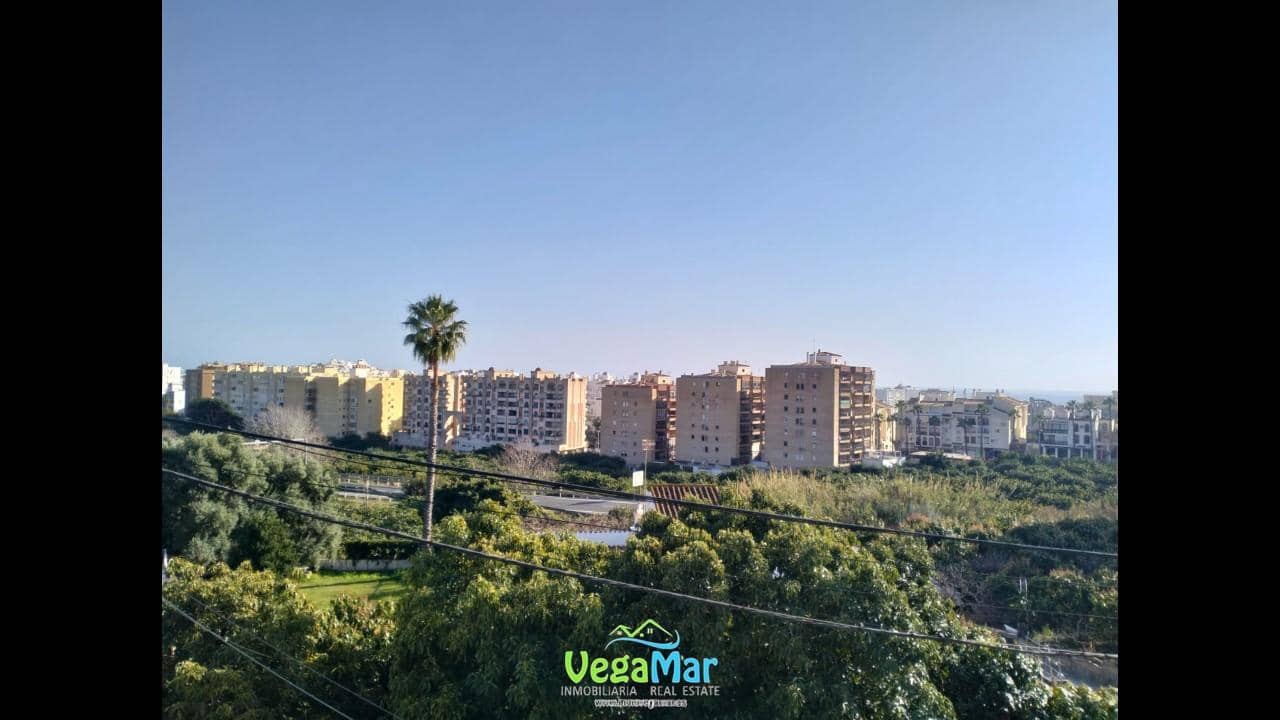 3 bedroom Villa for sale in Almunecar with garage - € 285,000 (Ref: 7493915)