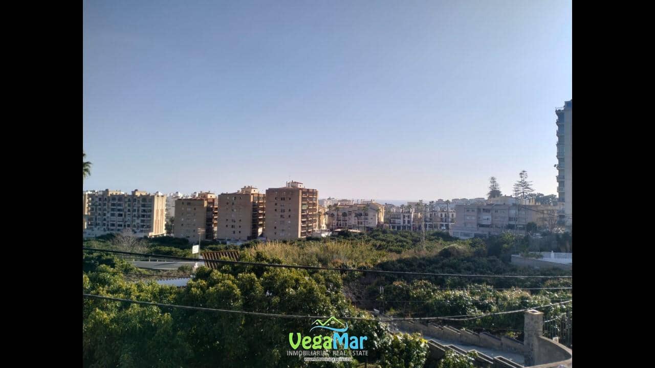 3 bedroom Villa for sale in Almunecar with garage - € 285,000 (Ref: 7493915)