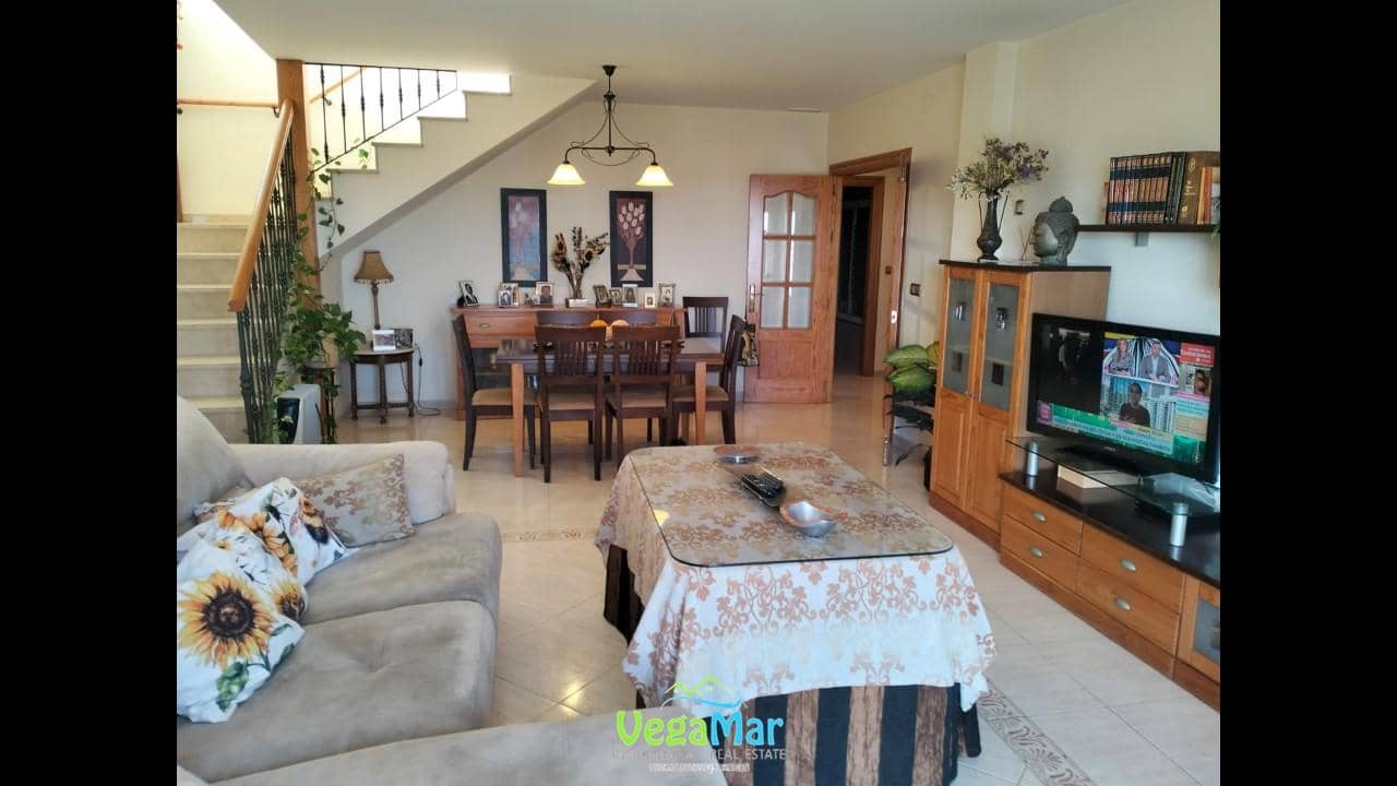3 bedroom Villa for sale in Almunecar with garage - € 285,000 (Ref: 7493915)