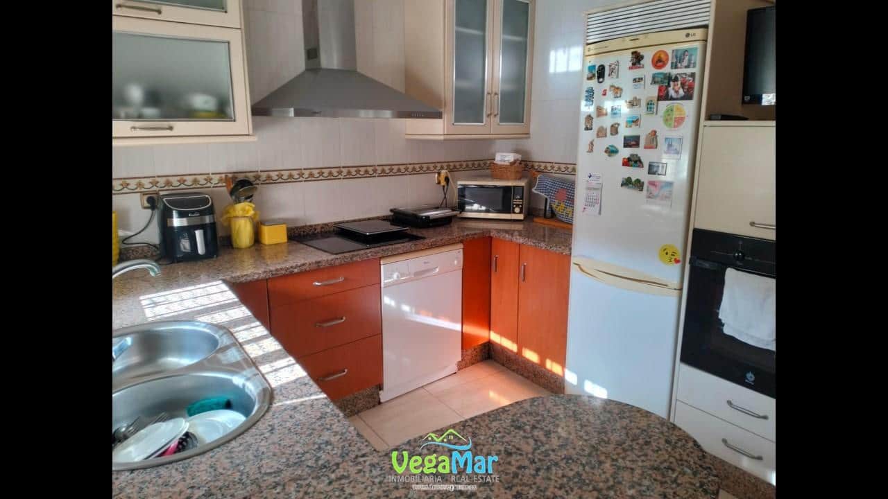 3 bedroom Villa for sale in Almunecar with garage - € 285,000 (Ref: 7493915)