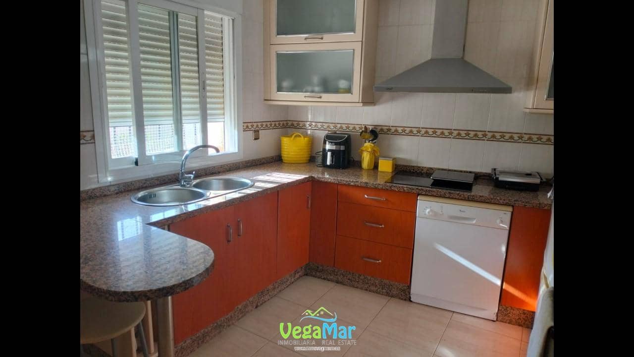 3 bedroom Villa for sale in Almunecar with garage - € 285,000 (Ref: 7493915)