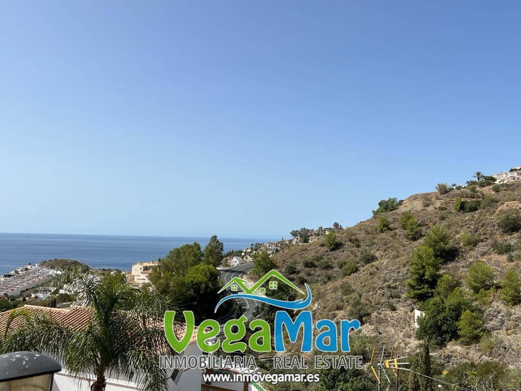 Chalet de 3 habitaciones en Almuñécar en venta con garaje - 600.000 € (Ref: 7732713)