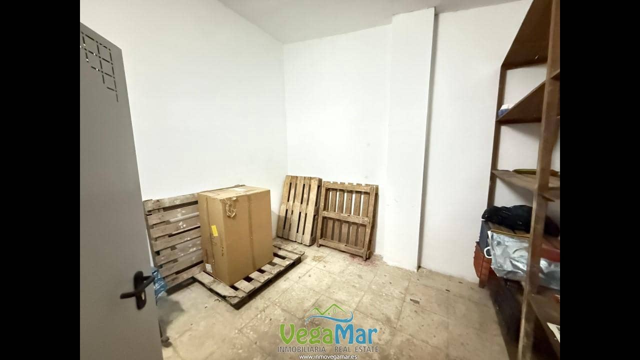 Garage te koop in Almunecar - € 20.000 (Ref: 8135956)