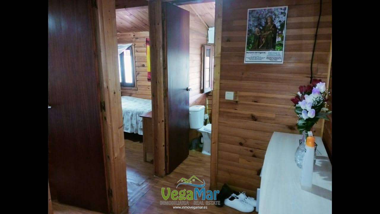 2 soveværelse Finca/Landehus til salg i Almunecar med swimmingpool - € 180.000 (Ref: 8433303)