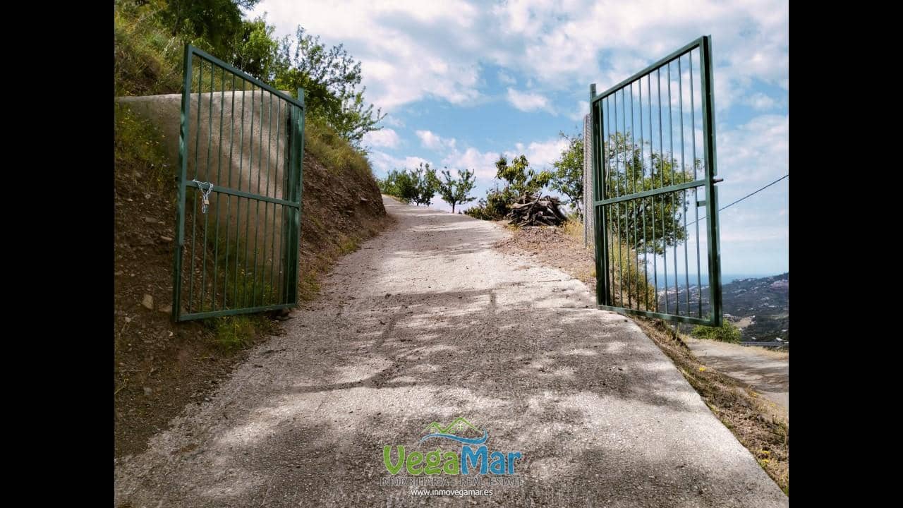 2 soveværelse Finca/Landehus til salg i Almunecar med swimmingpool - € 180.000 (Ref: 8433303)