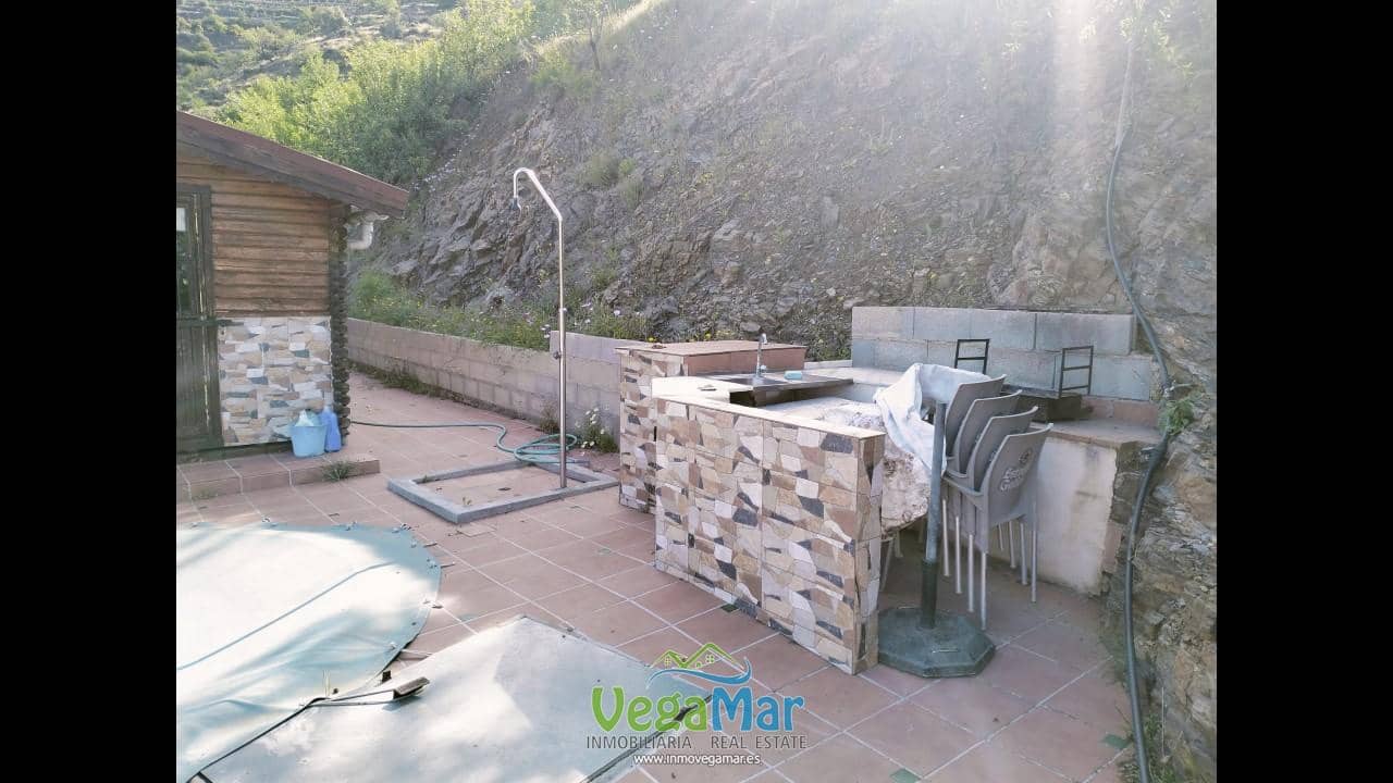 2 soveværelse Finca/Landehus til salg i Almunecar med swimmingpool - € 180.000 (Ref: 8433303)