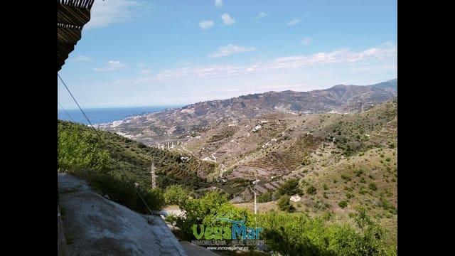2 soveværelse Finca/Landehus til salg i Almuñécar med swimmingpool - € 180.000 (Ref: 8433303)