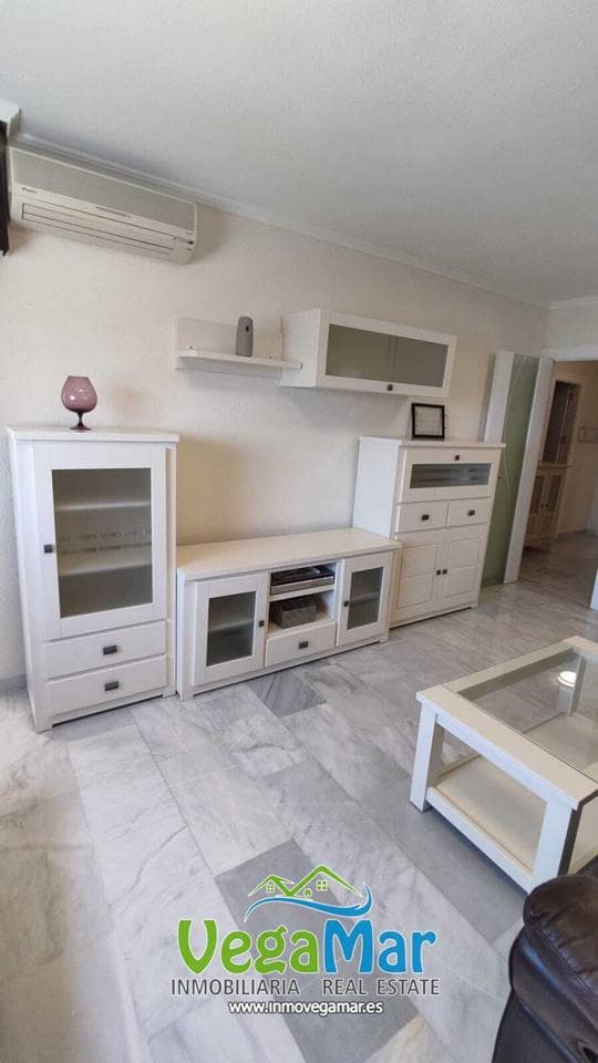 1 soverom Leilighet til salgs i Almunecar med svømmebasseng garasje - € 290 000 (Ref: 8530840)