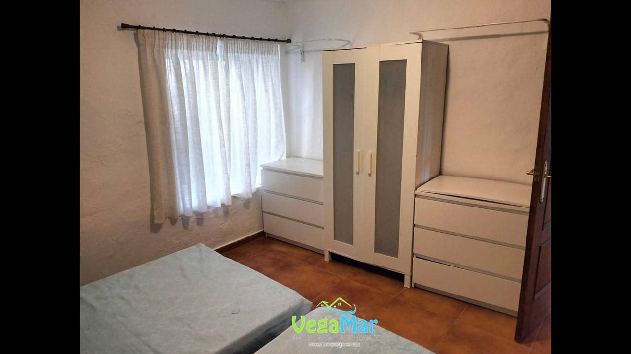 3 bedroom Finca/Country House for sale in La Herradura - € 263,000 (Ref: 8583792)