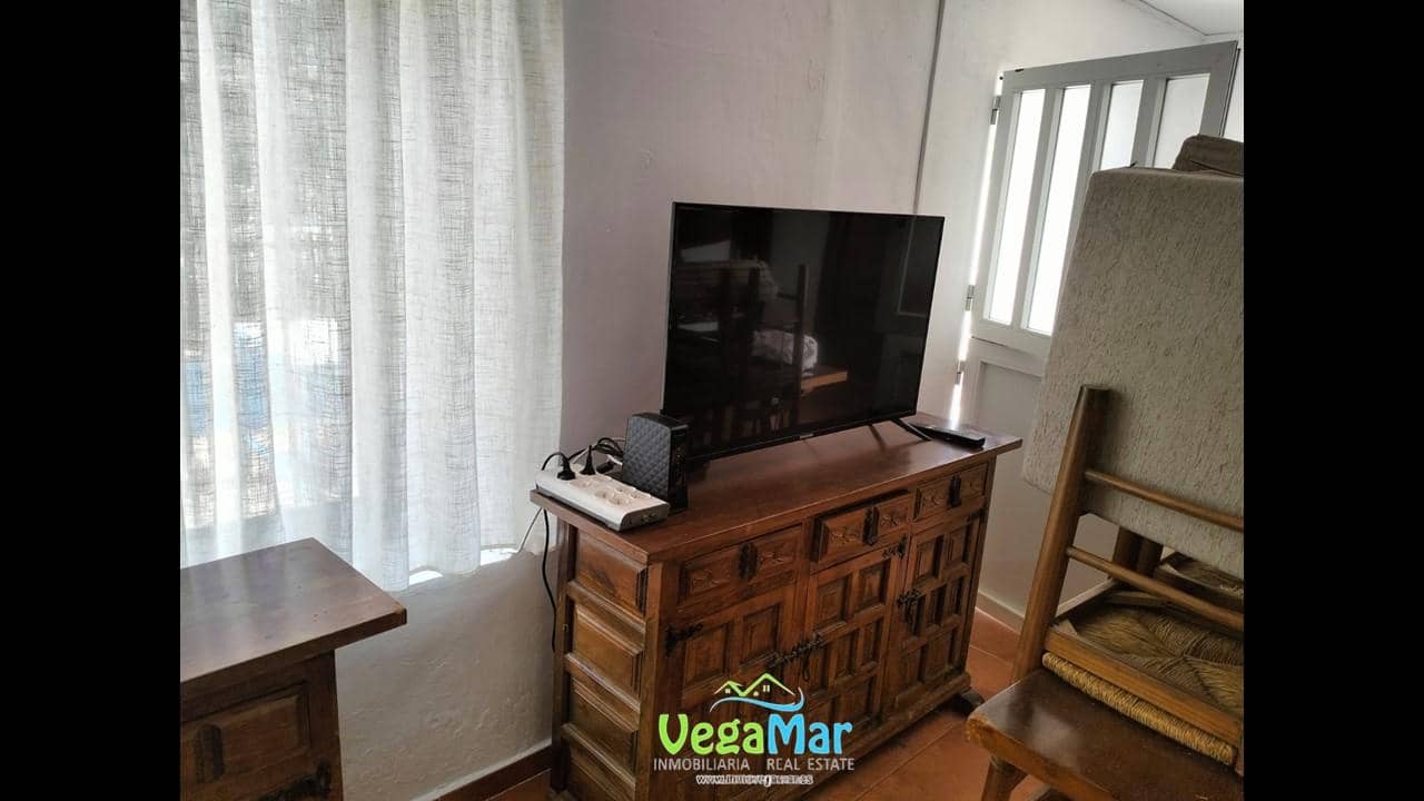 3 bedroom Finca/Country House for sale in La Herradura - € 263,000 (Ref: 8583792)