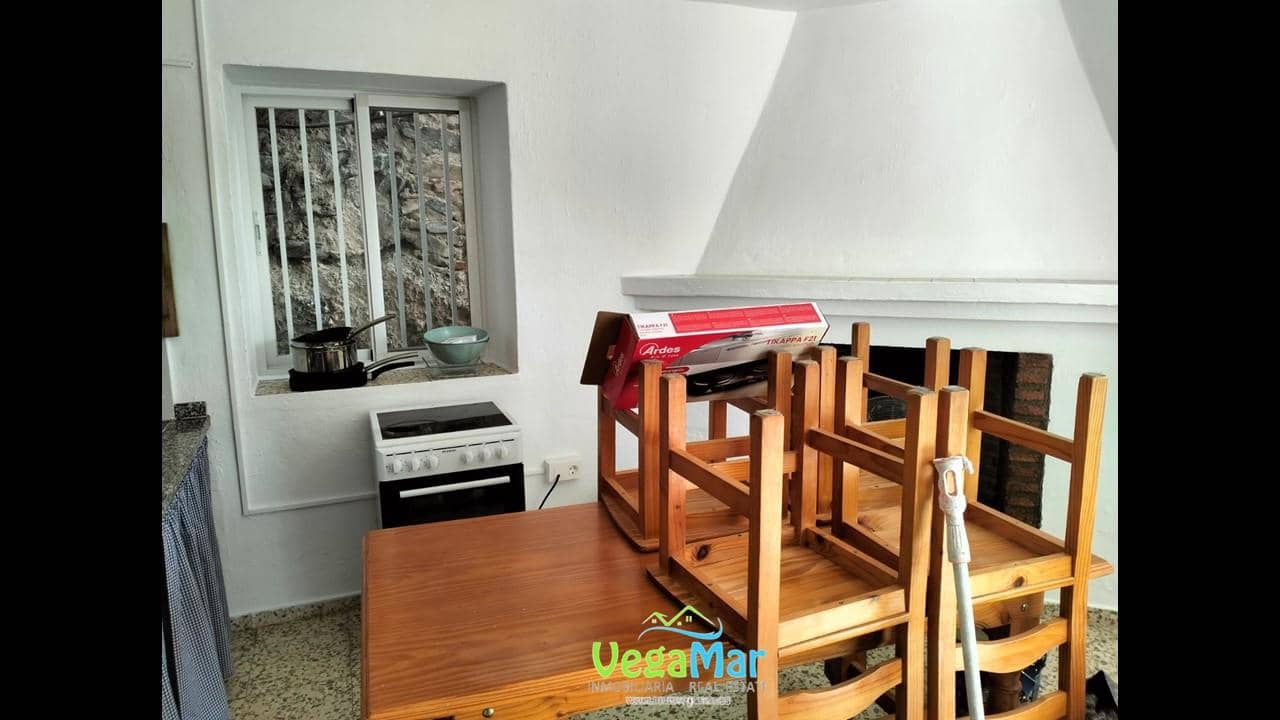 3 bedroom Finca/Country House for sale in La Herradura - € 263,000 (Ref: 8583792)