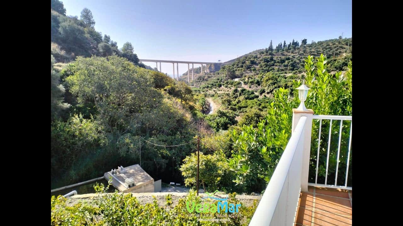 3 bedroom Finca/Country House for sale in La Herradura - € 263,000 (Ref: 8583792)