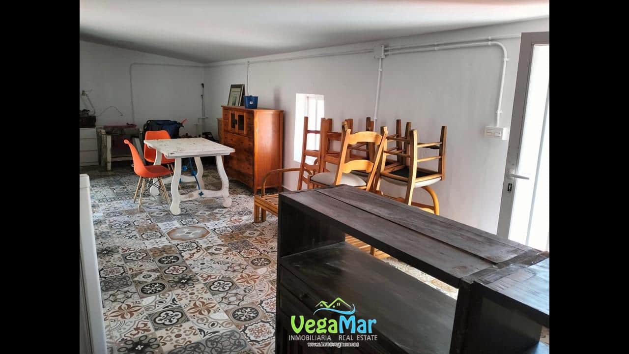 3 bedroom Finca/Country House for sale in La Herradura - € 263,000 (Ref: 8583792)