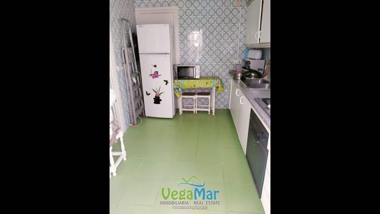 6 bedroom Villa for sale in La Herradura - € 550,000 (Ref: 8598920)