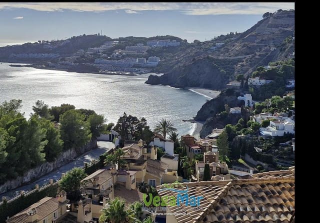 Chalet de 2 habitaciones en Almuñécar en venta - 950.000 € (Ref: 8620820)