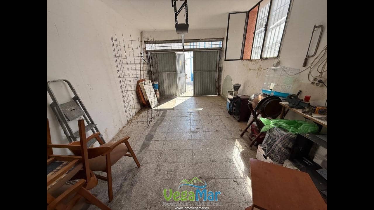 1 slaapkamer Flat te koop in Almunecar - € 160.000 (Ref: 8628159)