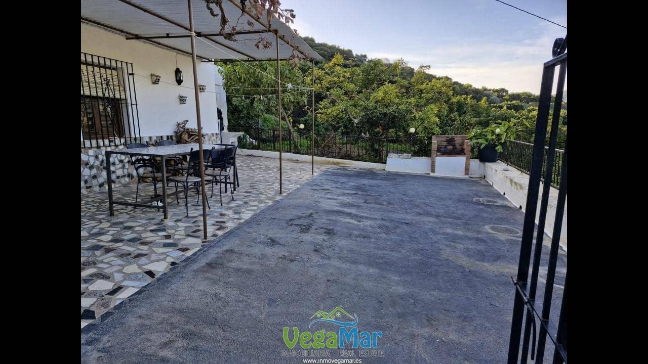 2 sovrum Finca/Hus på landet till salu i Almunecar - 179 000 € (Ref: 8703451)