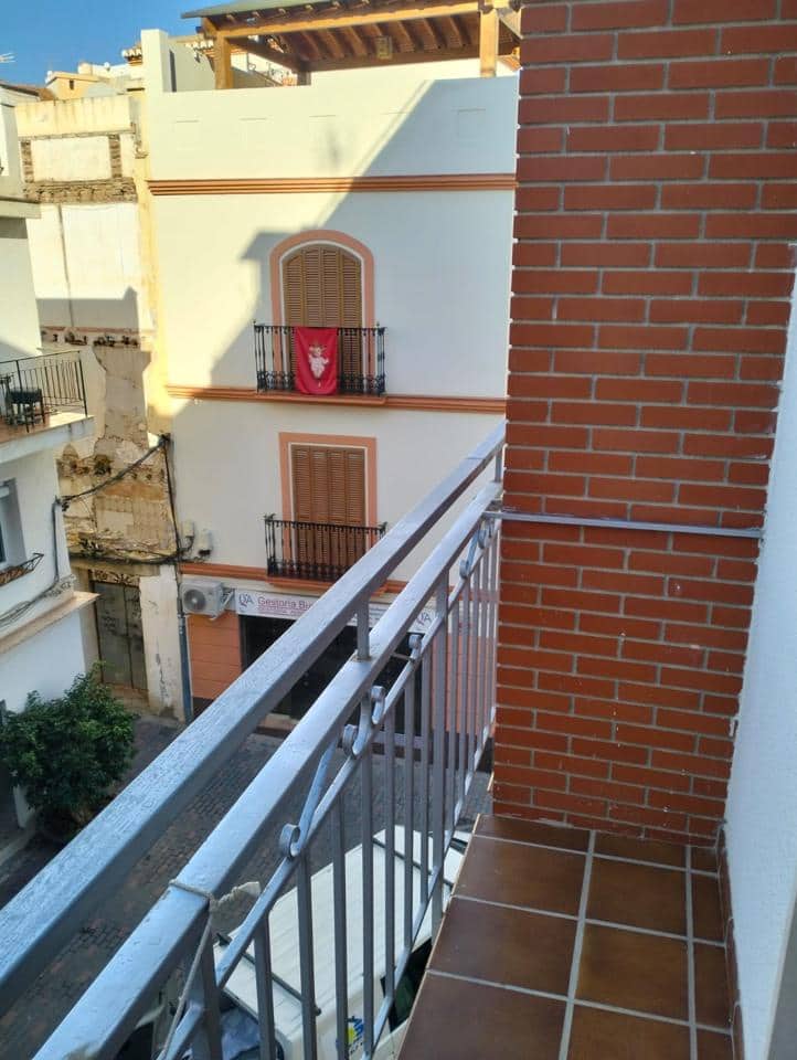 1 bedroom Flat for rent in Almunecar - € 700 (Ref: 8710611)