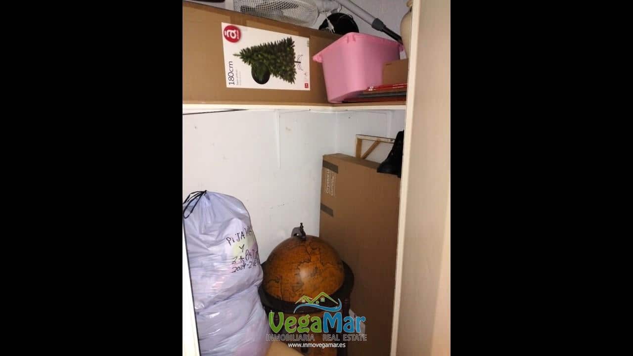 4 Zimmer Wohnung zu vermieten in Almunecar - 850 € (Ref: 8744373)