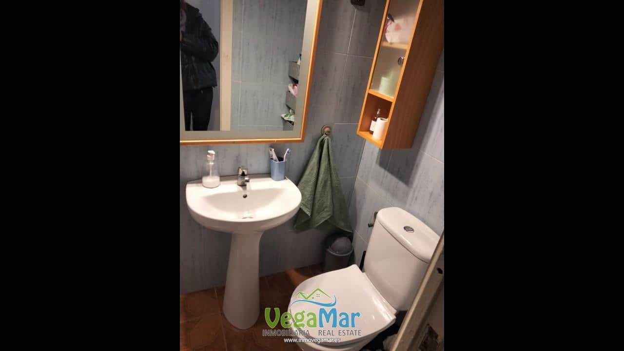 4 Zimmer Wohnung zu vermieten in Almunecar - 850 € (Ref: 8744373)