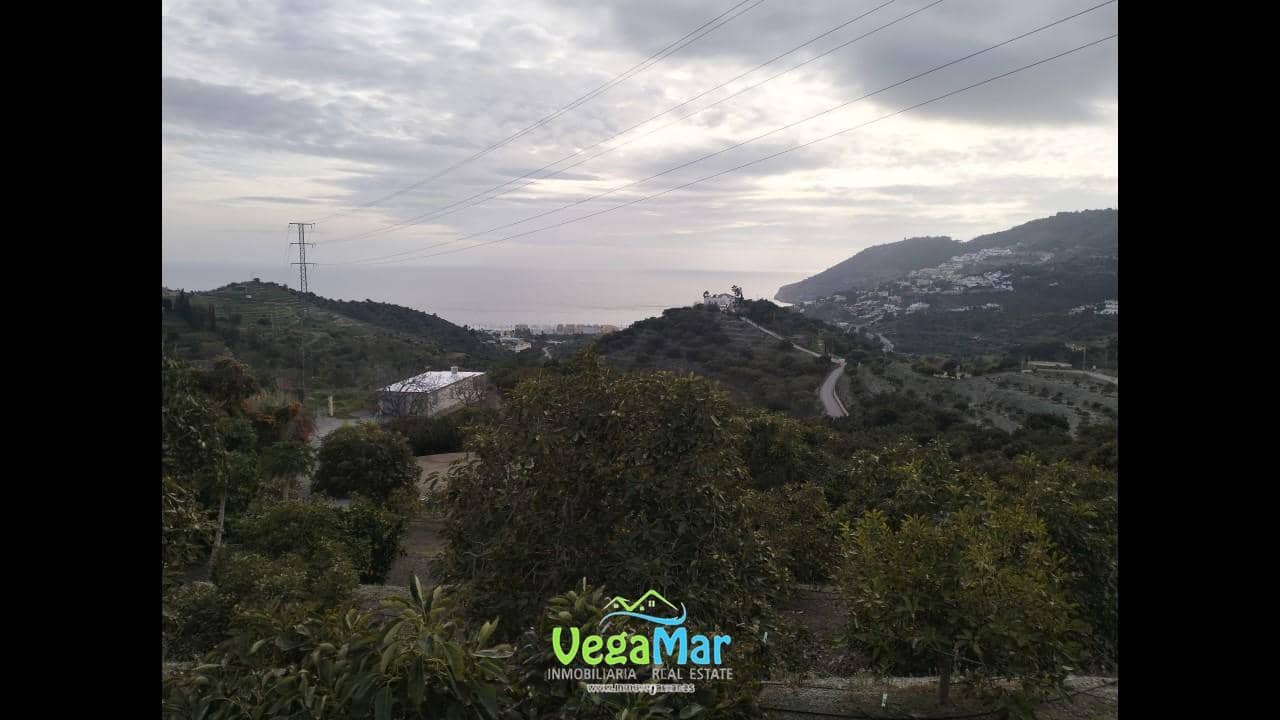 2 soveværelse Villa til salg i La Herradura med swimmingpool - € 577.000 (Ref: 8772655)