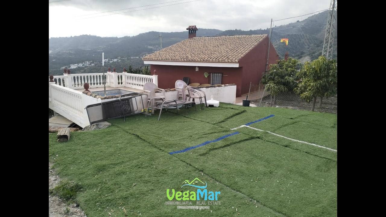 2 soveværelse Villa til salg i La Herradura med swimmingpool - € 577.000 (Ref: 8772655)