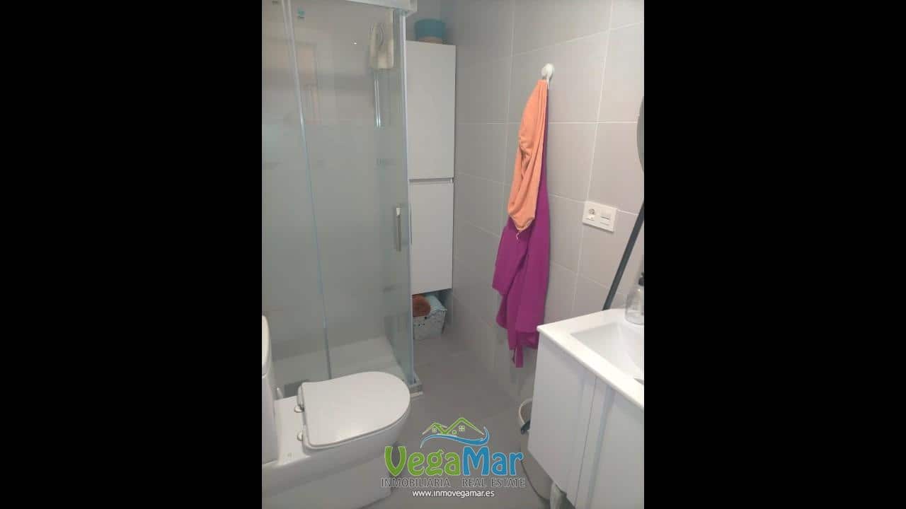 1 soveværelse Lejlighed til leje i Almunecar med garage - € 720 (Ref: 8776652)