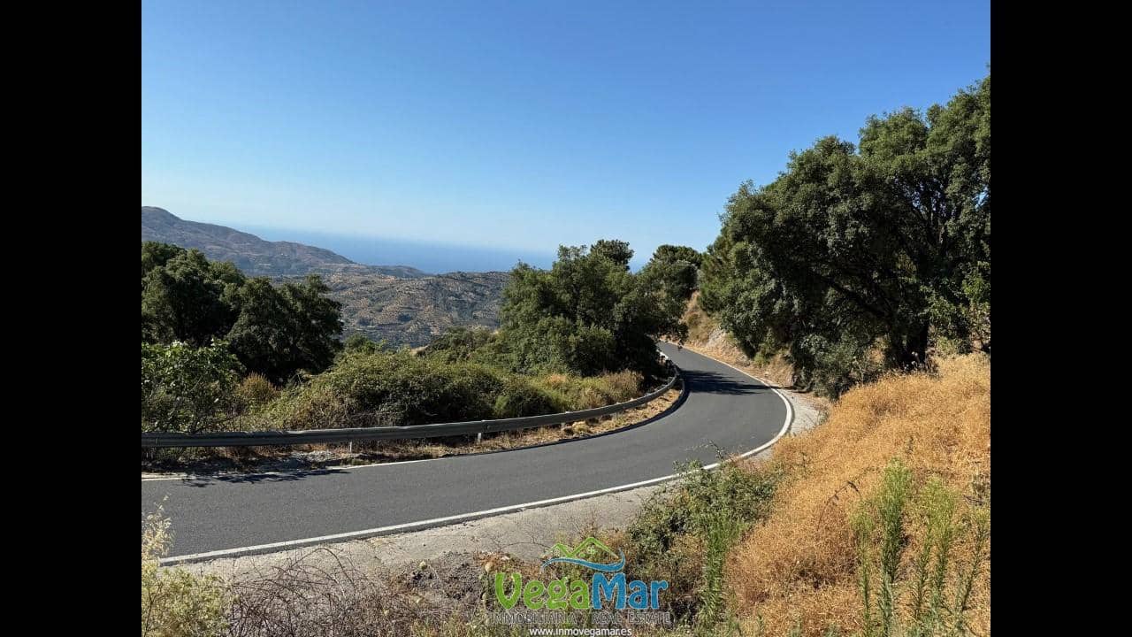 Ubebygd land til salgs i Otivar - € 25 000 (Ref: 8891497)