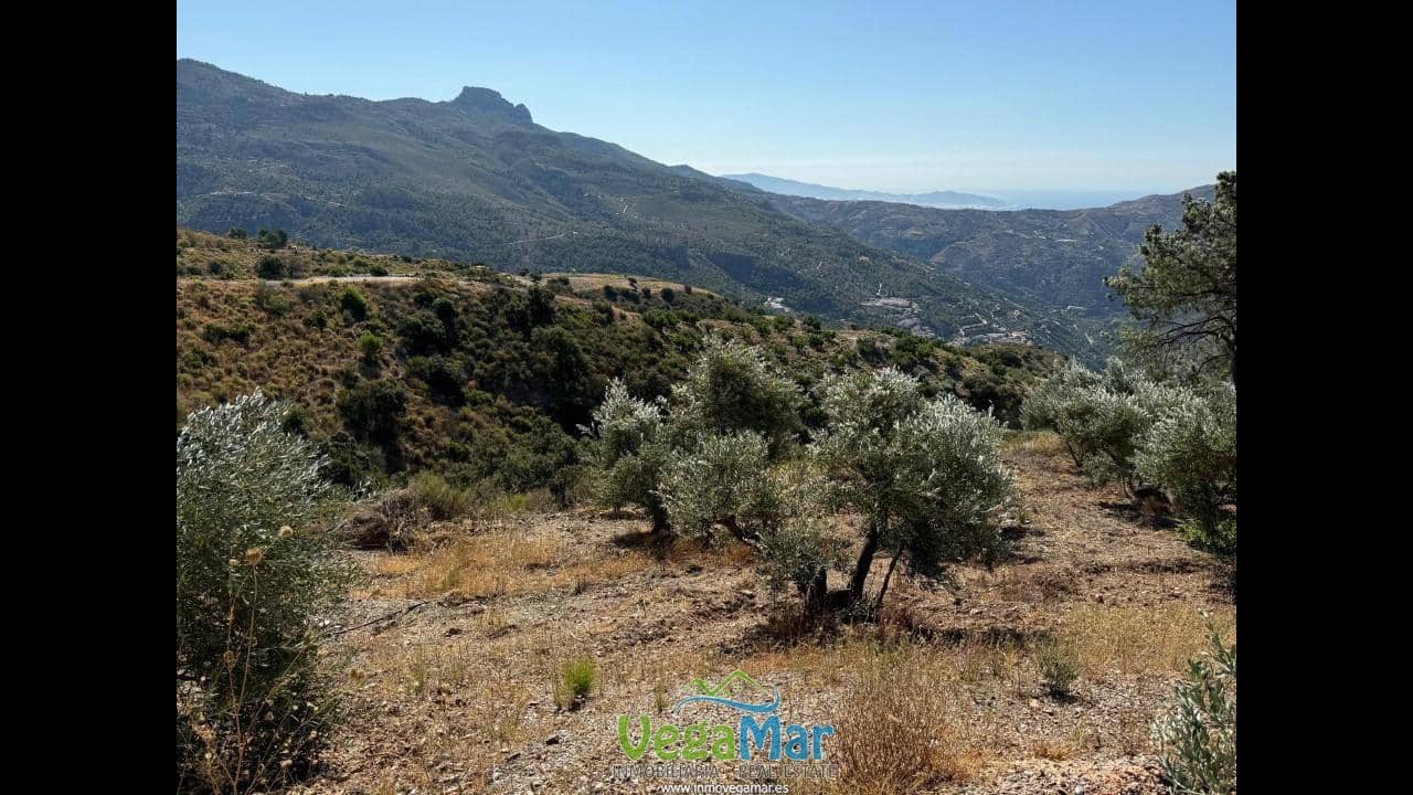 Ubebygd land til salgs i Otivar - € 25 000 (Ref: 8891497)