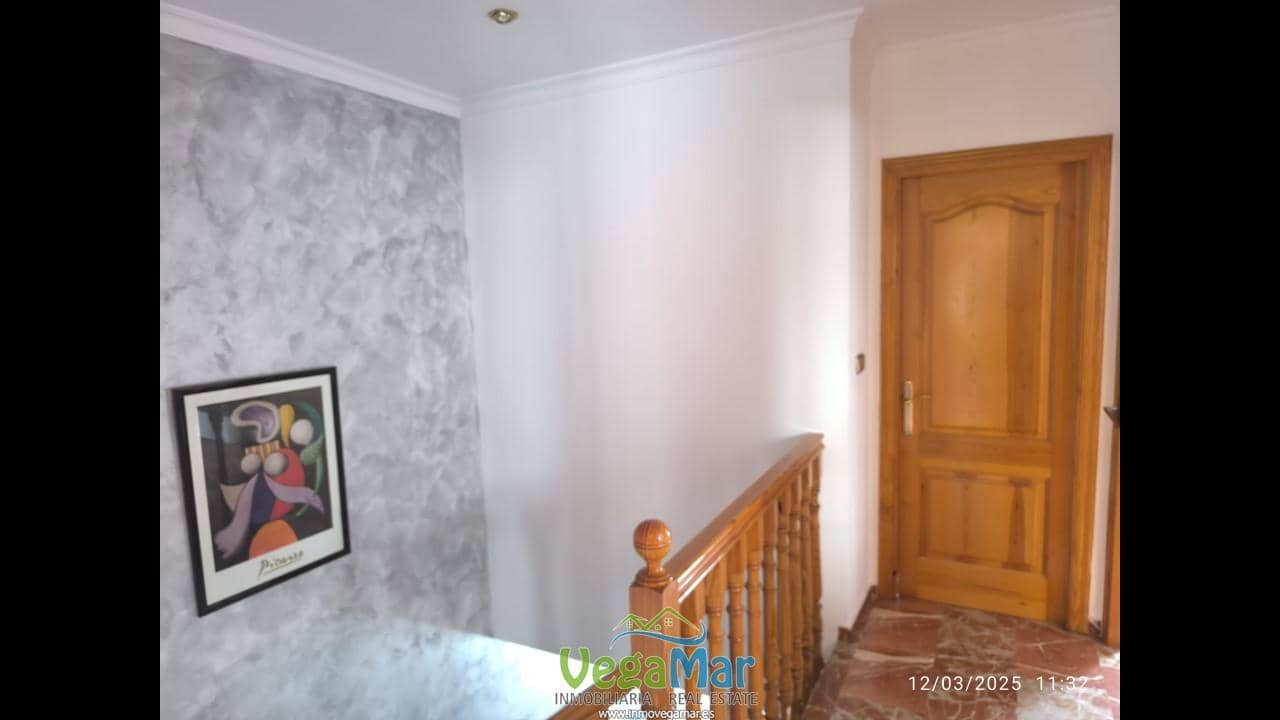 4 soveværelse Villa til salg i Salobrena - € 207.000 (Ref: 8914609)