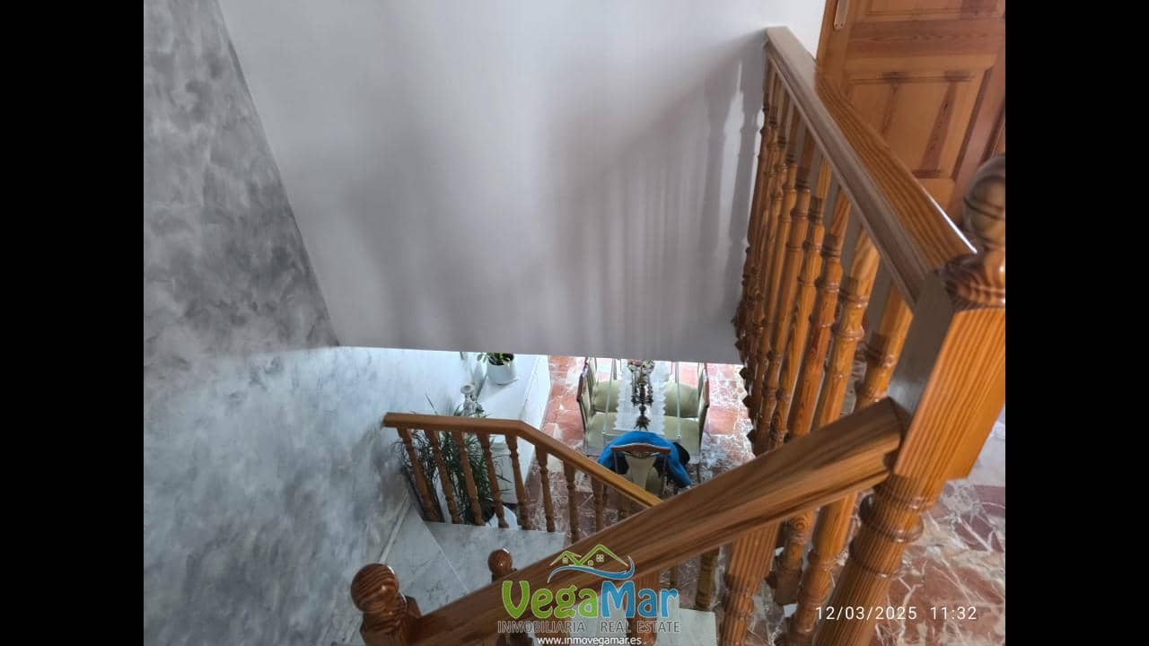 4 soveværelse Villa til salg i Salobrena - € 207.000 (Ref: 8914609)