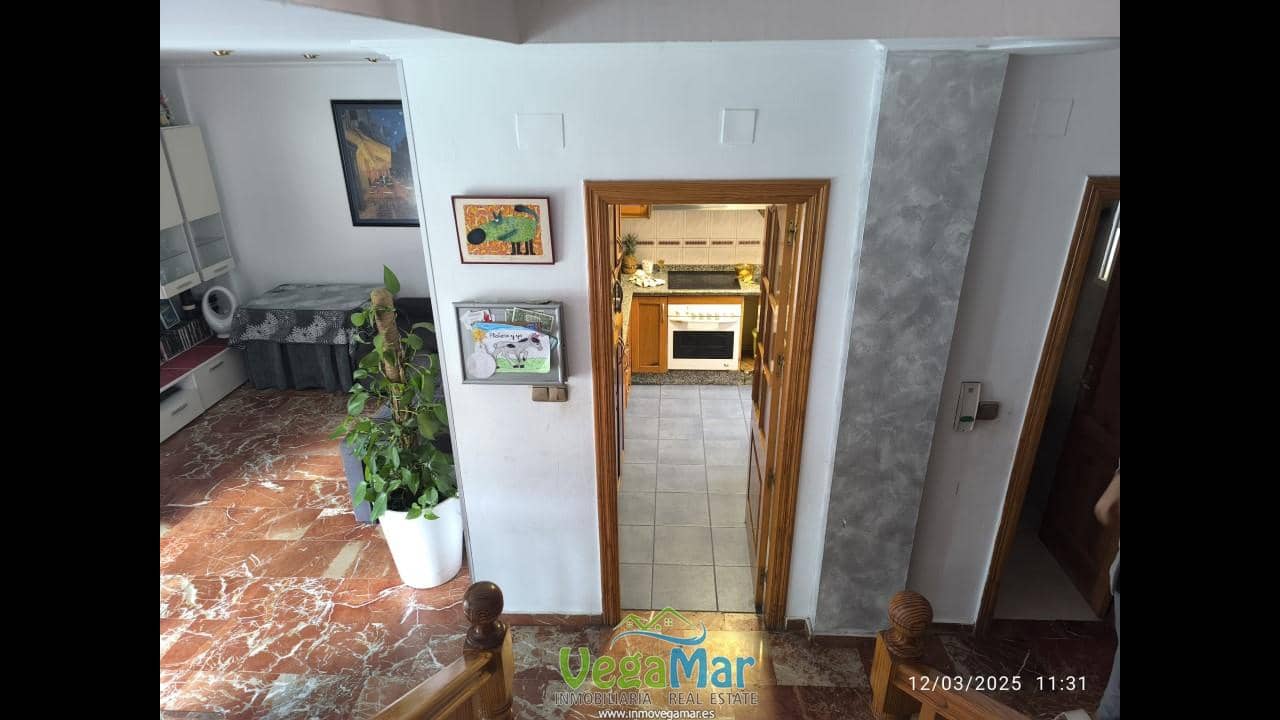 4 soveværelse Villa til salg i Salobrena - € 207.000 (Ref: 8914609)