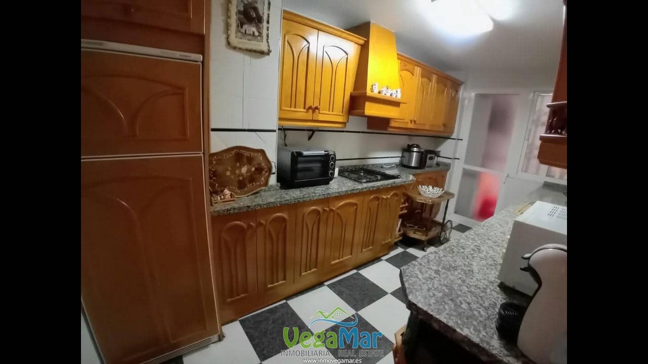 3 sovrum Lägenhet till salu i Almunecar - 330 000 € (Ref: 8917183)