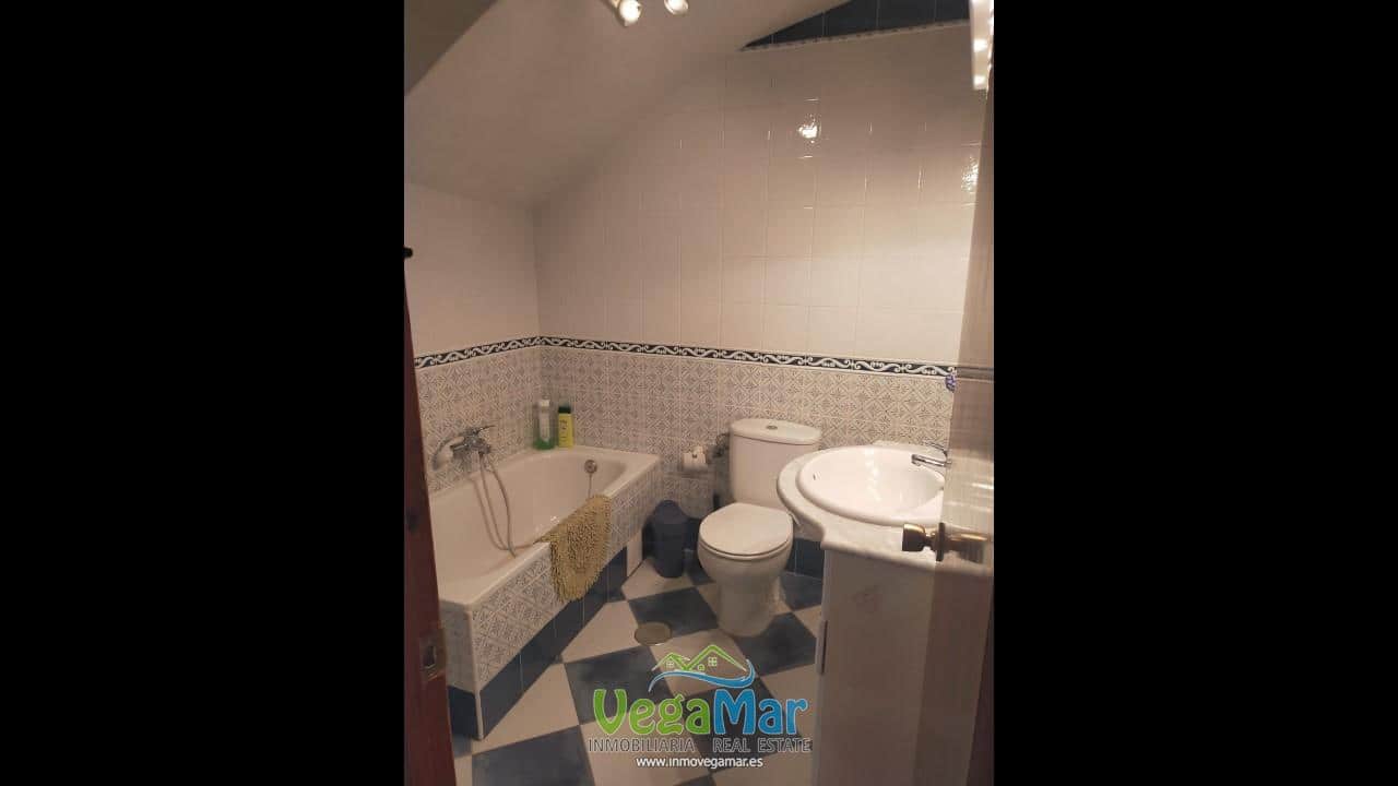 4 quarto Moradia para venda em Otivar - 85 000 € (Ref: 8925030)