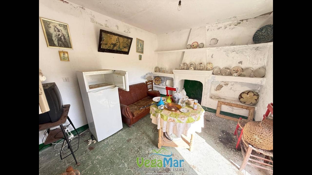 3 soveværelse Finca/Landehus til salg i Almunecar - € 115.000 (Ref: 8925031)