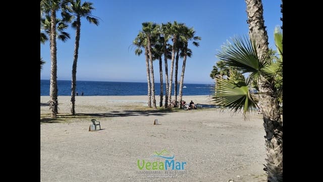 2 chambre Appartement à vendre à Almuñécar avec garage - 395 000 € (Ref: 8945061)