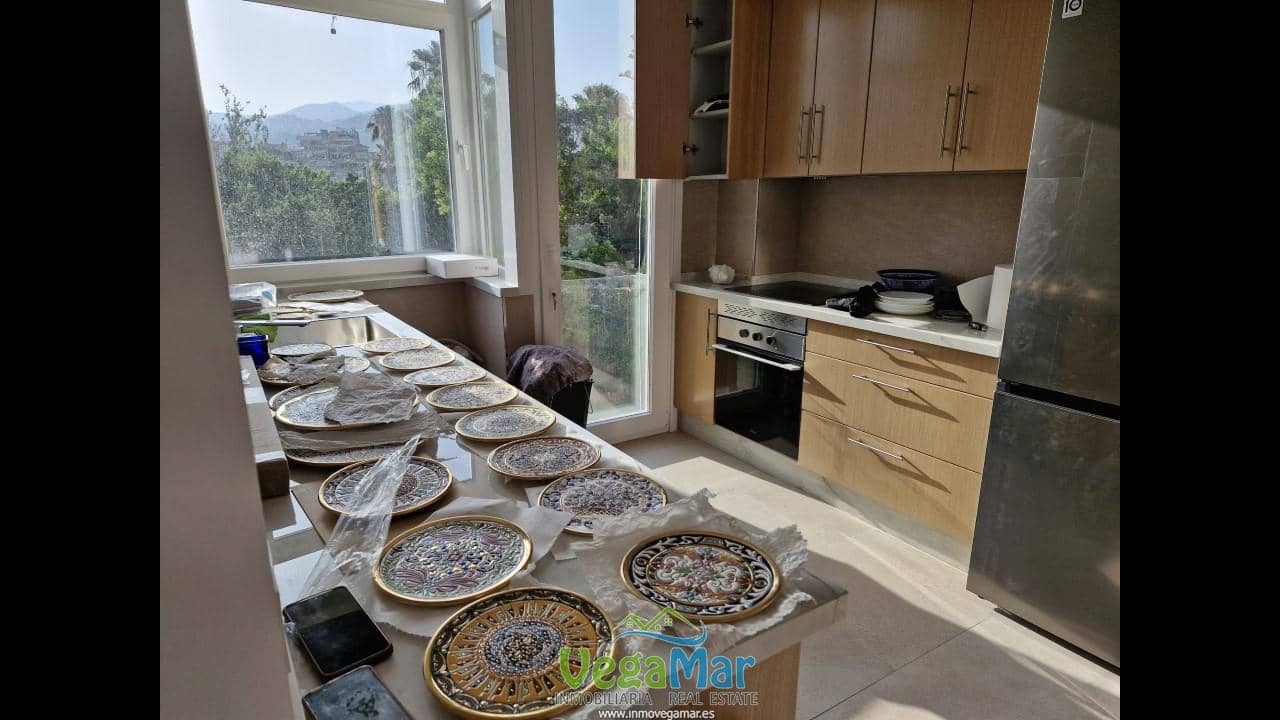 2 chambre Appartement à vendre à Almunecar avec garage - 395 000 € (Ref: 8945061)