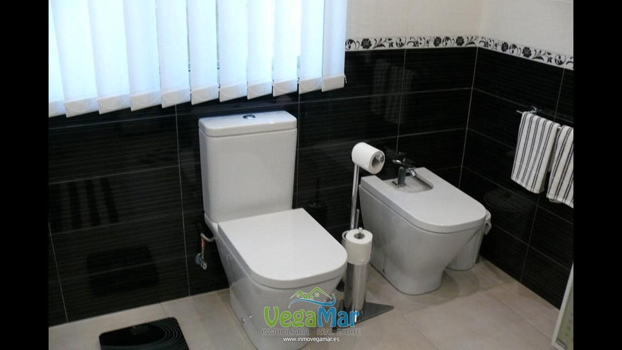 4 soverom Villa til salgs i La Herradura med garasje - € 1 200 000 (Ref: 8945622)