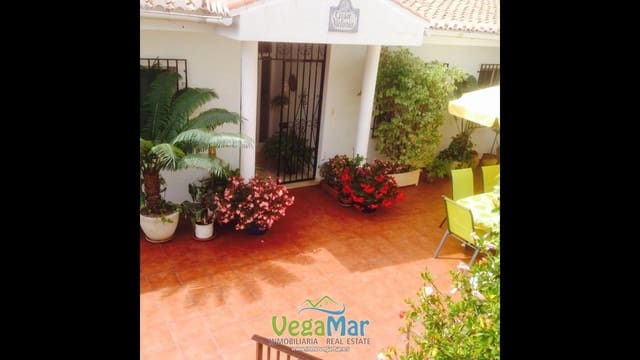 4 camera da letto Villa in vendita in La Herradura, Almuñécar con garage - 1.200.000 € (Rif: 8945622)