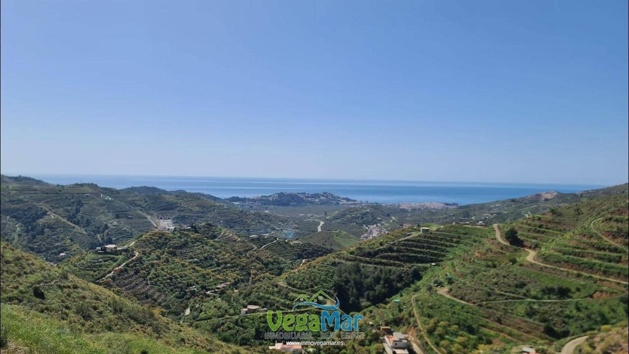 Grunde uden byggetilladelser til salg i Almunecar - € 200.000 (Ref: 8949978)