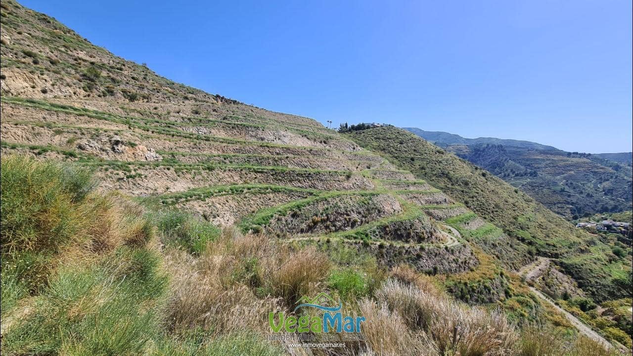 Grunde uden byggetilladelser til salg i Almunecar - € 200.000 (Ref: 8949978)
