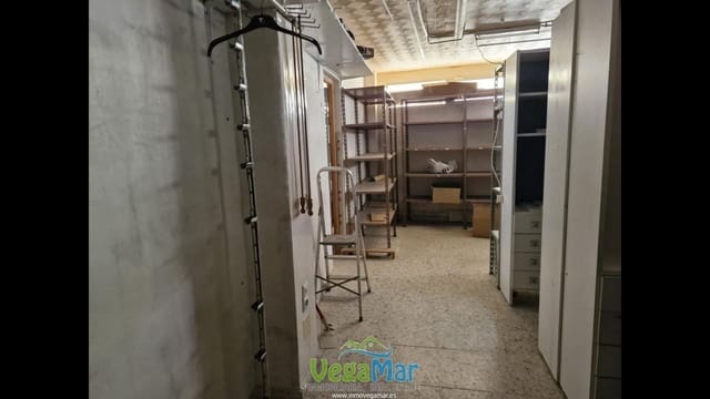 2 soveværelse Virksomhed til salg i La Herradura, Almuñécar - € 492.000 (Ref: 8971558)