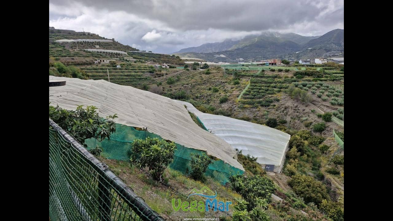 3 soveværelse Villa til salg i Itrabo med swimmingpool garage - € 292.000 (Ref: 8975492)