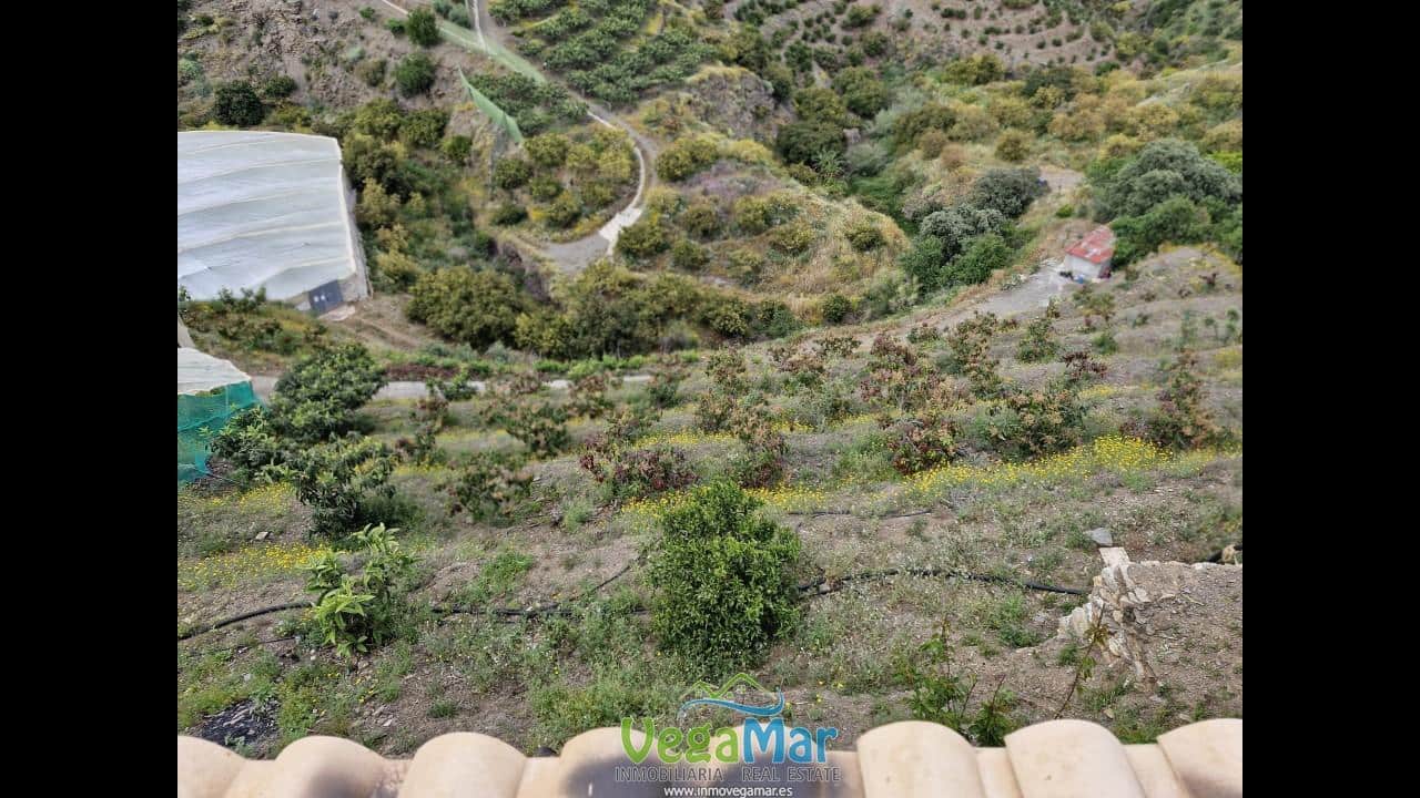 3 soveværelse Villa til salg i Itrabo med swimmingpool garage - € 292.000 (Ref: 8975492)